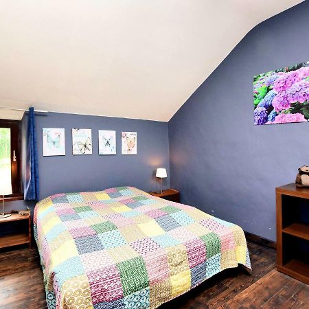 Spacious Holiday Home In Lierneux With Garden Εξωτερικό φωτογραφία