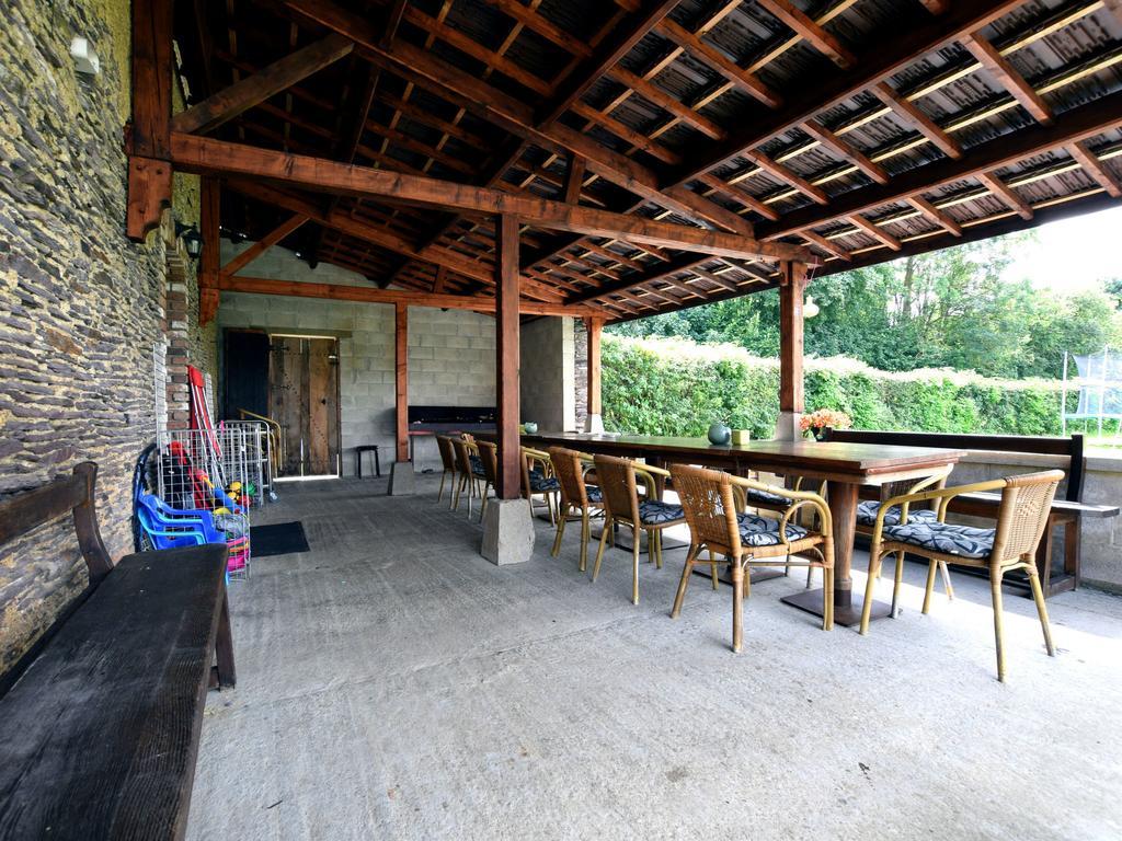 Spacious Holiday Home In Lierneux With Garden Εξωτερικό φωτογραφία