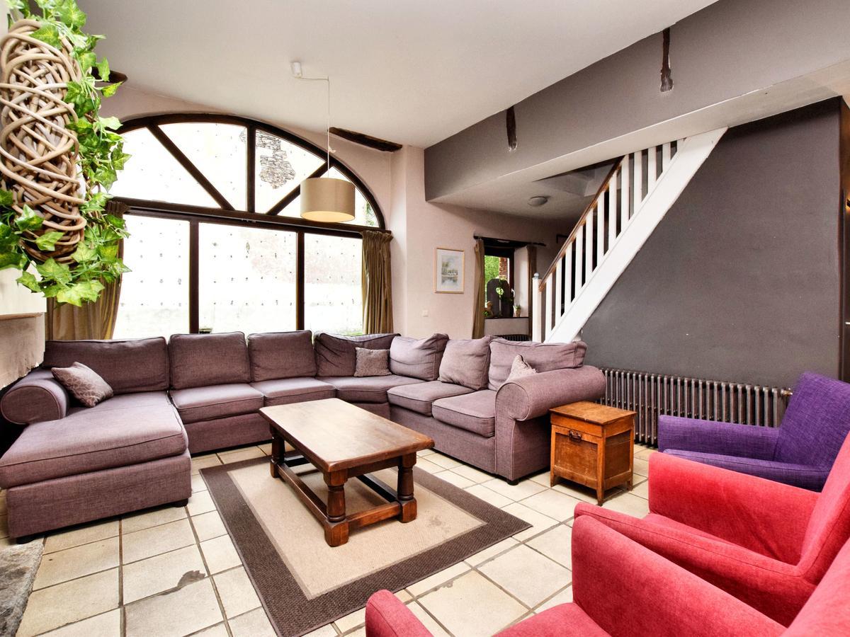Spacious Holiday Home In Lierneux With Garden Εξωτερικό φωτογραφία