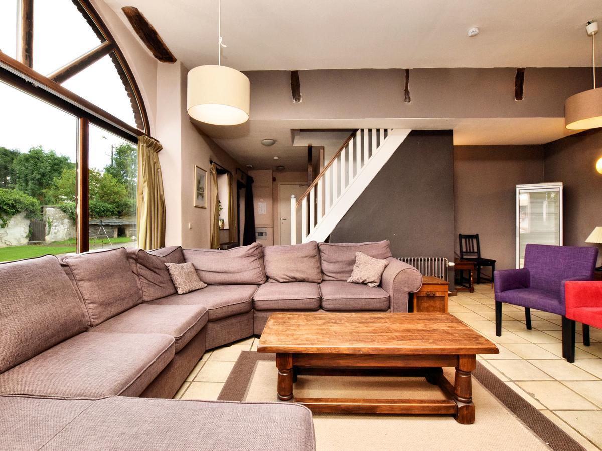 Spacious Holiday Home In Lierneux With Garden Εξωτερικό φωτογραφία